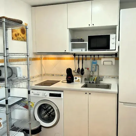 Apartment Helios Ii - Free Parking - By Lcdsol